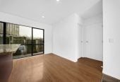 Motivated owners, 3 beds 1.5 baths home with garage, 19 Rakich Place, Henderson, Auckland