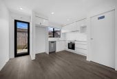4 beds 2.5 baths home with garage, 3/30 Arnwood Street, Manurewa, Auckland