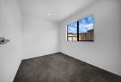 4 beds 2.5 baths home with garage, 3/30 Arnwood Street, Manurewa, Auckland