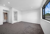 4 beds 2.5 baths home with garage, 3/30 Arnwood Street, Manurewa, Auckland