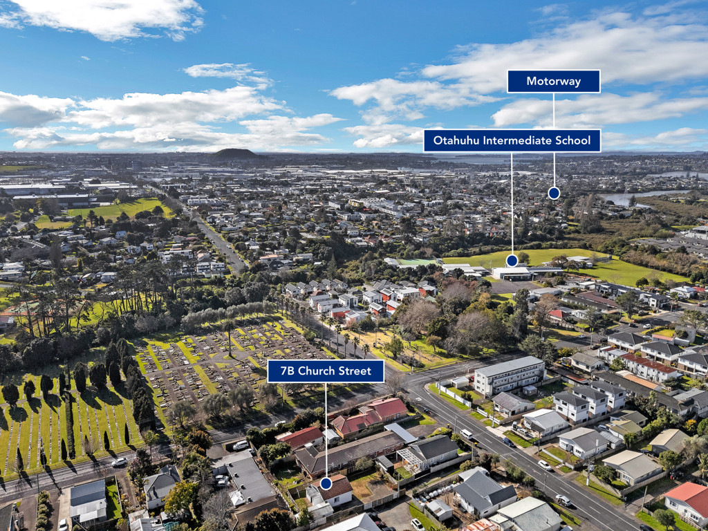 Renovated 3 beds 1 bath house with garage, 7B Church Street, Otahuhu, Auckland