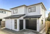 Brandnew standalone 3 beds 2.5 baths home with garage, 20C Castleford Street Green Bay, Auckland
