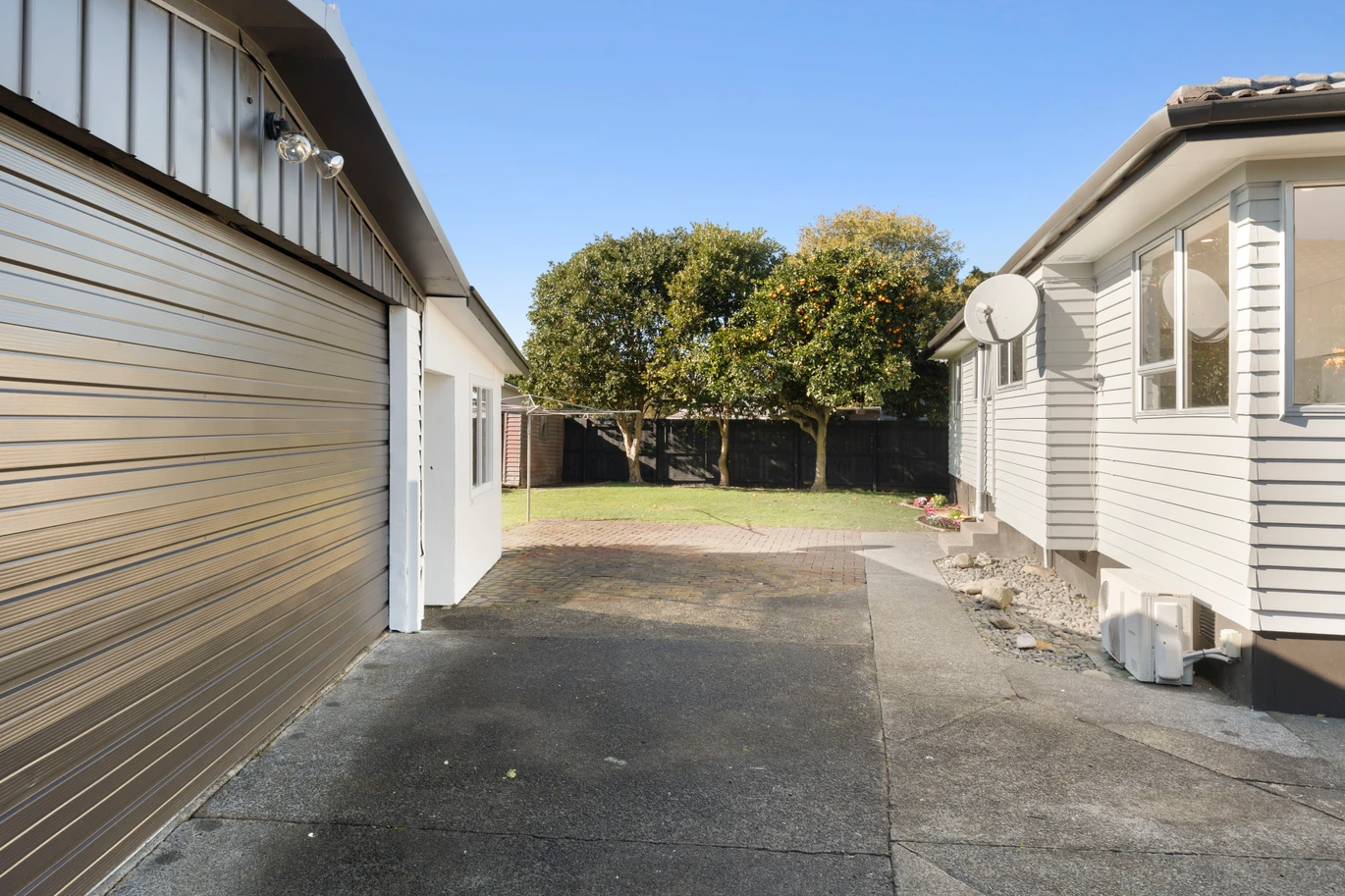607m2 section, Renovated 3 beds 1 bath house, a large double garage includes an extension with a utility room, 5 Bedlington Avenue Manurewa, Auckland