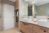 324m2 section, 145m2 Freehold 3 beds 1 bath home with double garage, 1A Eaglen Place, Howick, Auckland