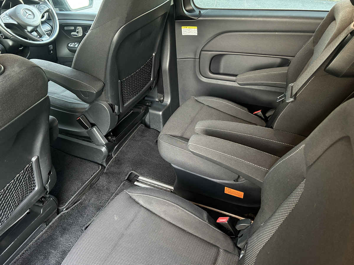 2017 Mercedes-Benz V220D 7-Seater | Luxury Diesel MPV