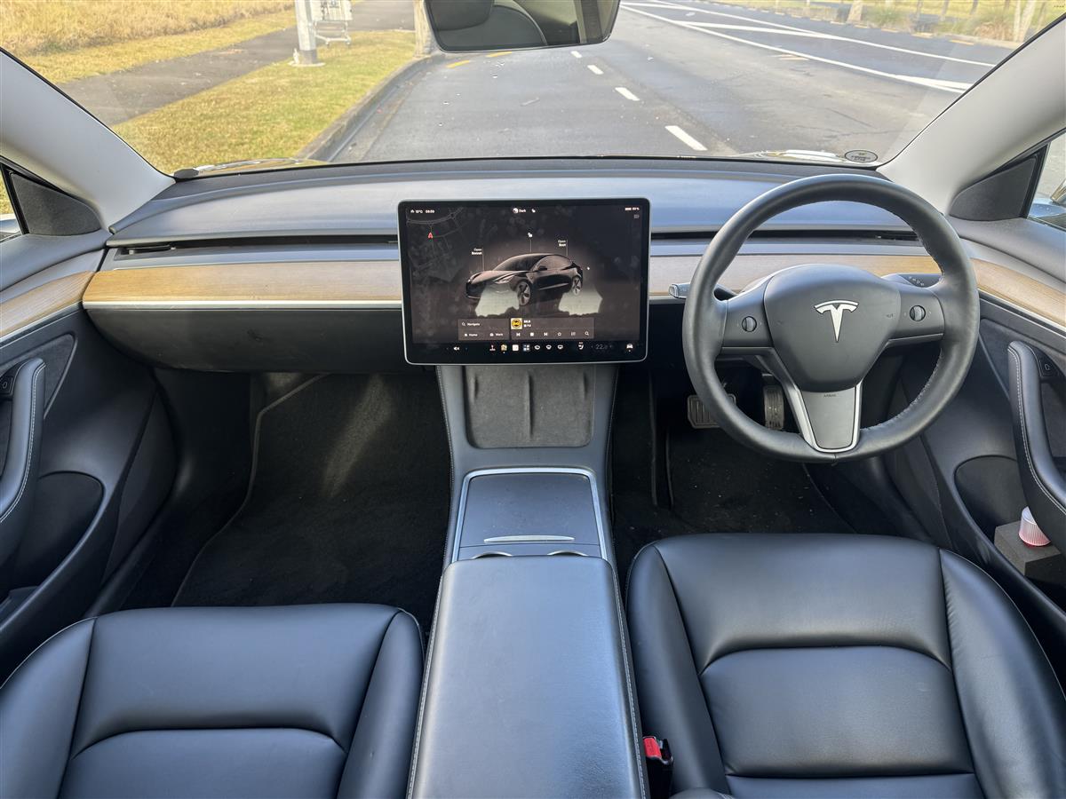 2022 Tesla Model 3 NZ GPS & CCS fast charge Sedan Automatic, Black, 24,000 km