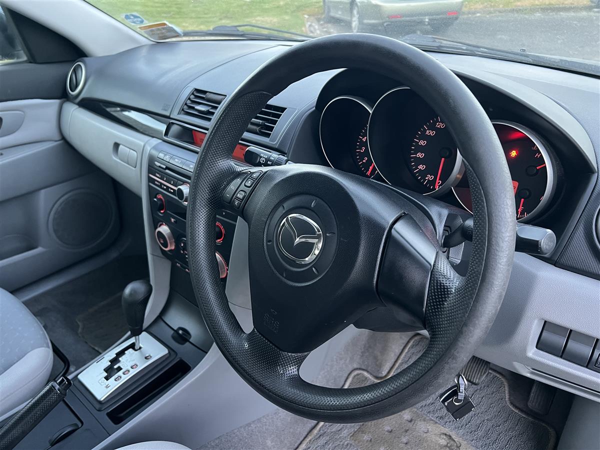 2005 Mazda Axela Hatchback Automatic, 1,490 cc, 185,977 km