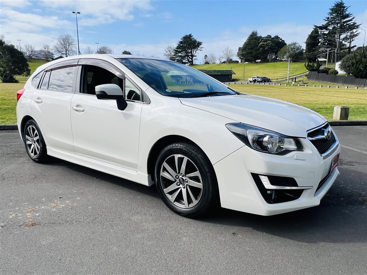 2015 Subaru Impreza PUSH BUTTON START LEATHER SEATS Hatchback Automatic, 1,600 cc, 61,567 km