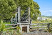 6824m2 Lifestyle section, 3 beds 1 bath house with 4 garage, 116 Chamberlain Road, Massey, Auckland