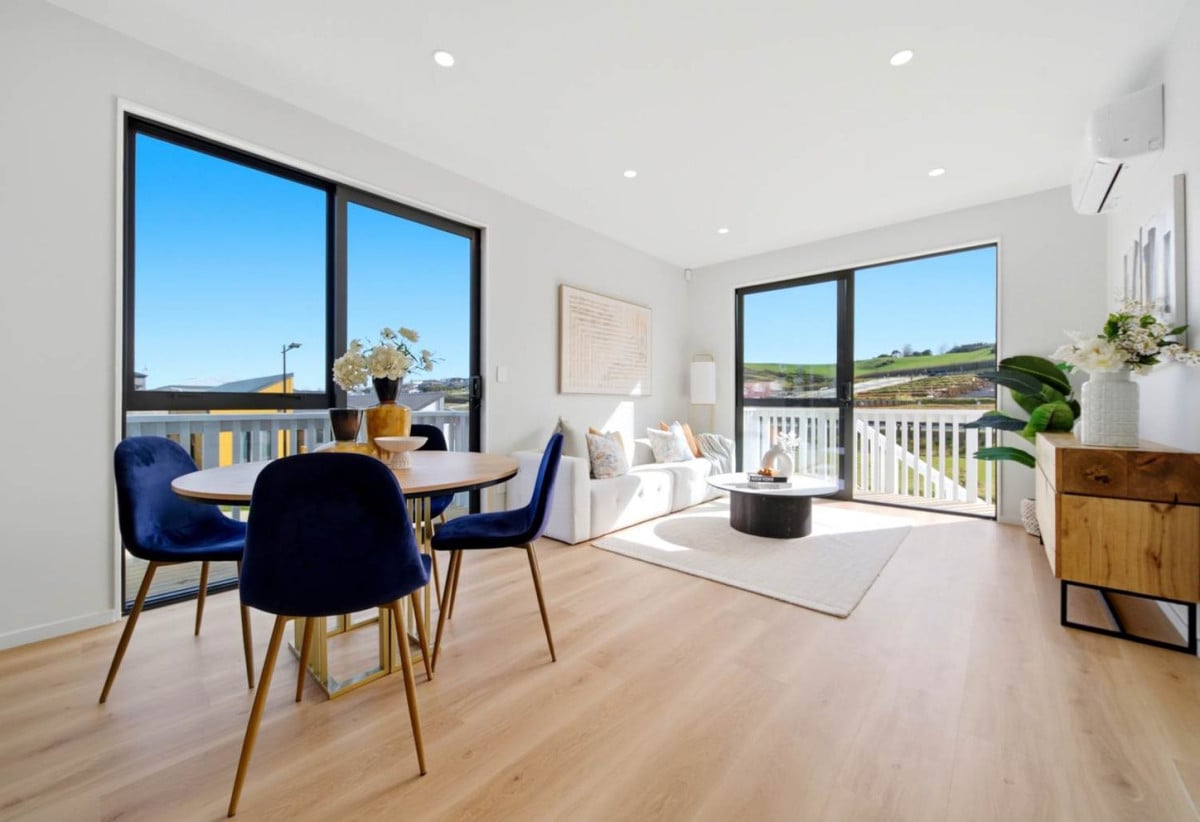 10-Year Stamford Building Warranty Insurance, Brandnew standalone 3 beds 2 baths house with double garage, 22 Oopunga Road, Pukekohe, Auckland
