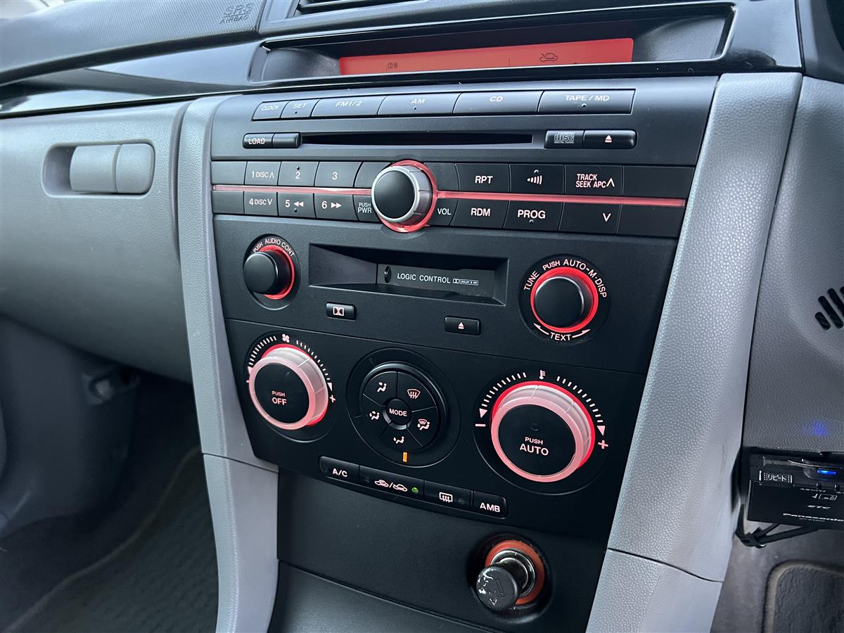 2005 Mazda Axela Hatchback Automatic, 1,490 cc, 185,977 km