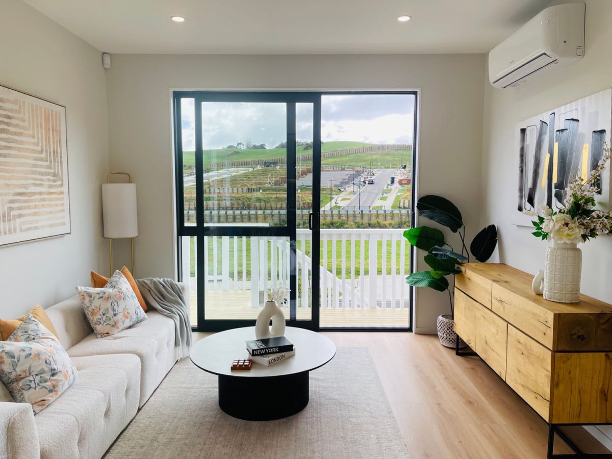 10-Year Stamford Building Warranty Insurance, Brandnew standalone 3 beds 2 baths house with double garage, 22 Oopunga Road, Pukekohe, Auckland