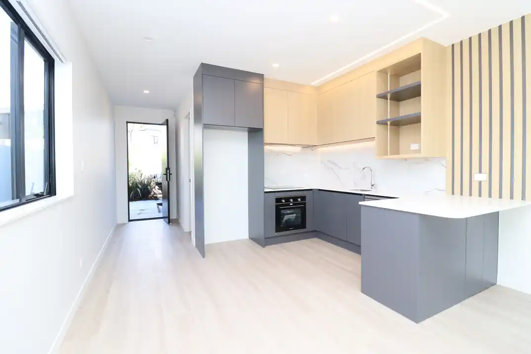 For rent, 4 beds 2 baths townhouse with garage, Available now, 45 Observation Green , Hobsonville, Auckland
