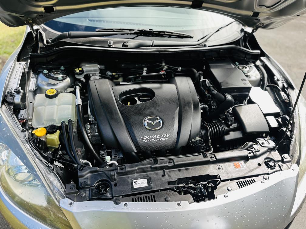 2013 Mazda Axela SPORTS !! SKYACTIVE ENGINE !! Hatchback Tiptronic, New Import, 2,000 cc, 46,350 km