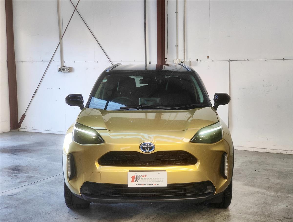 2021 Toyota Yaris Cross HYBRID Z/TOYOTA SAFTY SENSE/GRADE 4 RV/SUV Automatic, New Import, 1,500 cc, 81,355 km