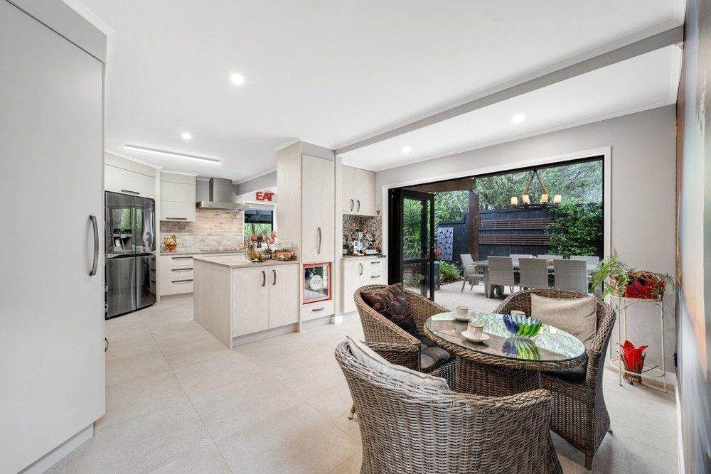 1222m2 section, Macleans College zone, 5 beds + office 4 baths house with double garage and double car port, 80A Beach Road, Mellons Bay, Auckland