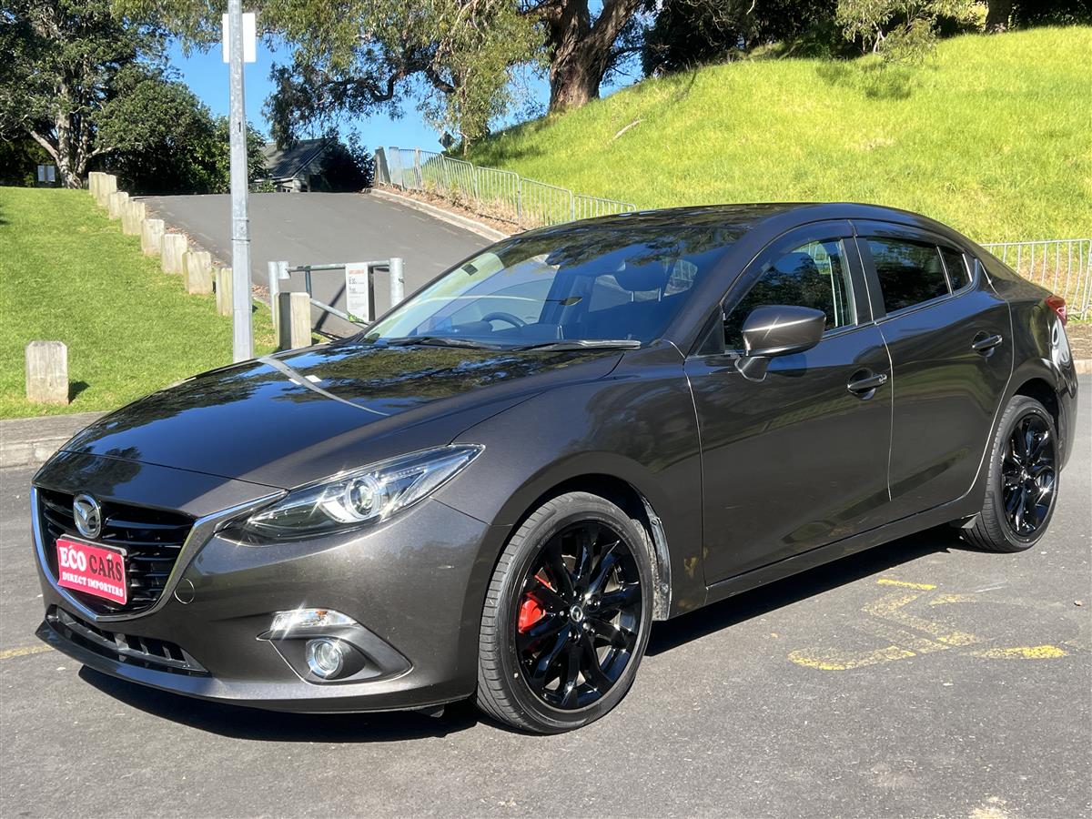 2014 Mazda Axela HIGH SPEC HUD LEATHER SEATS Sedan Automatic, Hybrid, 2,000 cc, 53,981 km