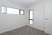 For rent, 4 beds 2 baths townhouse with garage, Available now, 45 Observation Green , Hobsonville, Auckland