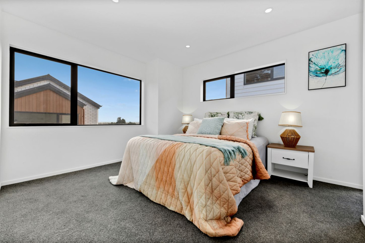 Price Dropped Again, Bring Your Offer, Brandnew freehold 3 beds 2.5 baths duplex home with garage, Next to a peaceful reserve, All conjunctions welcome – higher split offered. Lot 3 27 Red Hill Road, Papakura, Auckland