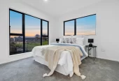 Vendors super motivated to sell, Brandnew standalone 4 beds 2.5 baths home with garage, 106B Edgewater Drive Pakuranga, Auckland