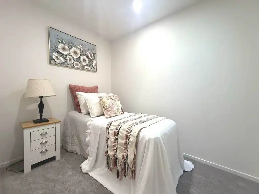 Freehold 2 beds + study 2 baths townhouse, 10B Keate Place, Mt Wellington, Auckland
