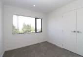 For rent, 4 beds 2 baths townhouse with garage, Available now, 45 Observation Green , Hobsonville, Auckland