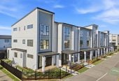 Freehold 5 beds (3 ensuites) 4 baths home with car park, 8/157 Bremner Road, Karaka, Auckland