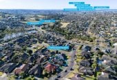 Deceased Estate For Sale After 21 Years, 580m2 section, Brick and tile 4 beds 2 baths house with double garage, 7 Fairford Avenue, Henderson, Auckland