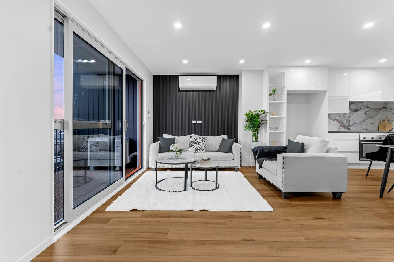 Enquiries over $750,000, Brandnew 3 beds + Large study 2.5 baths home with carport, move-in ready, Lot 6/8 Reeves Avenue Papatoetoe, Auckland