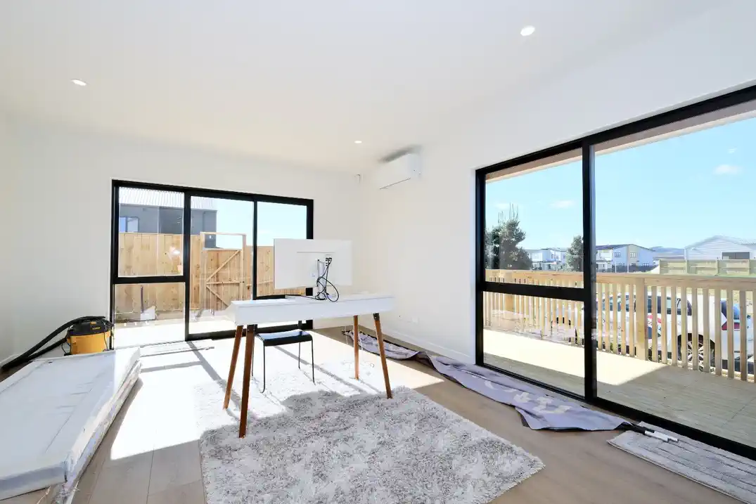For rent, 2 kitchens, Brandnew 3 beds 2 baths home with car parks, Available NOW, 2 Waimarie Drive, Karaka, Auckland