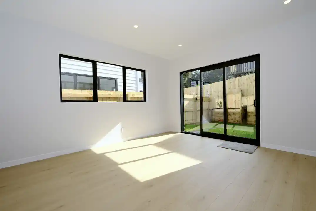 For rent, No smokers., Brandnew 4 beds 3.5 baths townhouse with garage, Available now, 41B Waterloo Street, Howick, Auckland