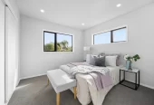 Brandnew standalone 3 beds 2.5 baths home with garage, 20C Castleford Street Green Bay, Auckland