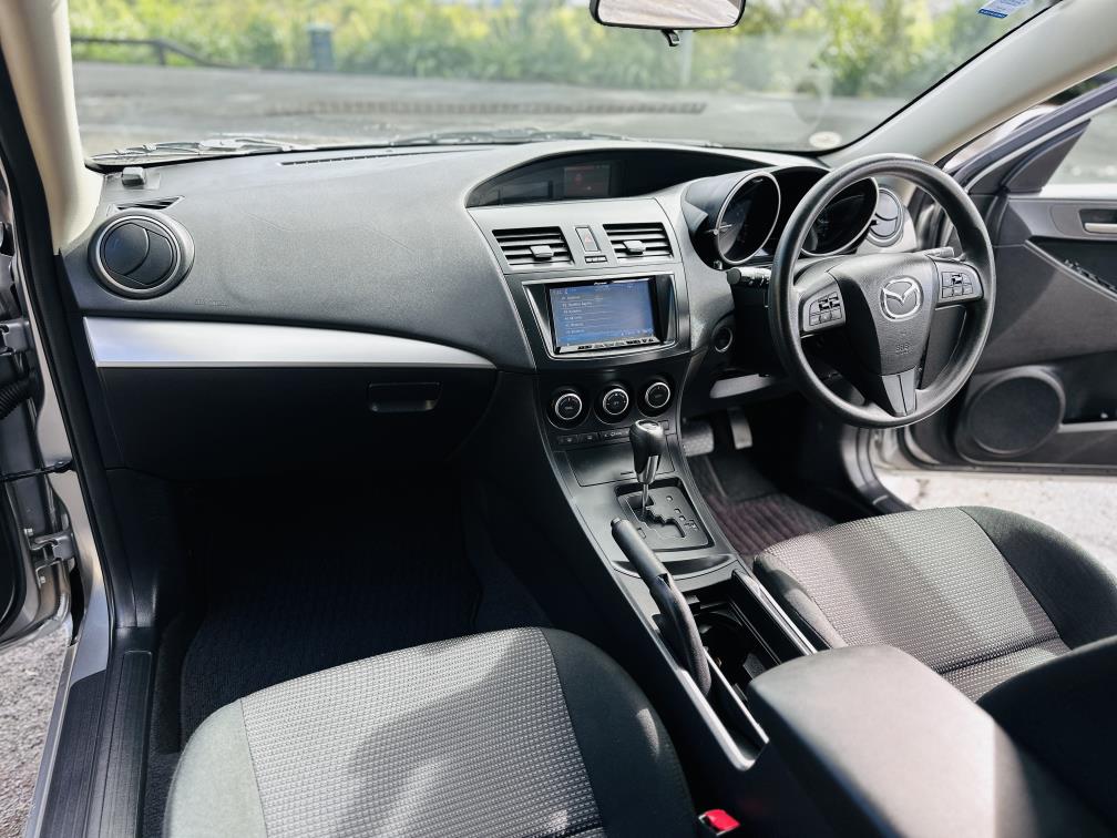 2013 Mazda Axela SPORTS !! SKYACTIVE ENGINE !! Hatchback Tiptronic, New Import, 2,000 cc, 46,350 km