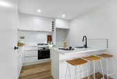 Brandnew 4 beds 3.5 baths home with garage, 5/35 Royton Avenue, Mangere East, Auckland