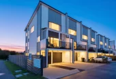 4 beds (3 ensuites) 4 baths home with garage, 1 ensuite ground floor, 1/18 Hutchinsons Road Bucklands Beach, Auckland
