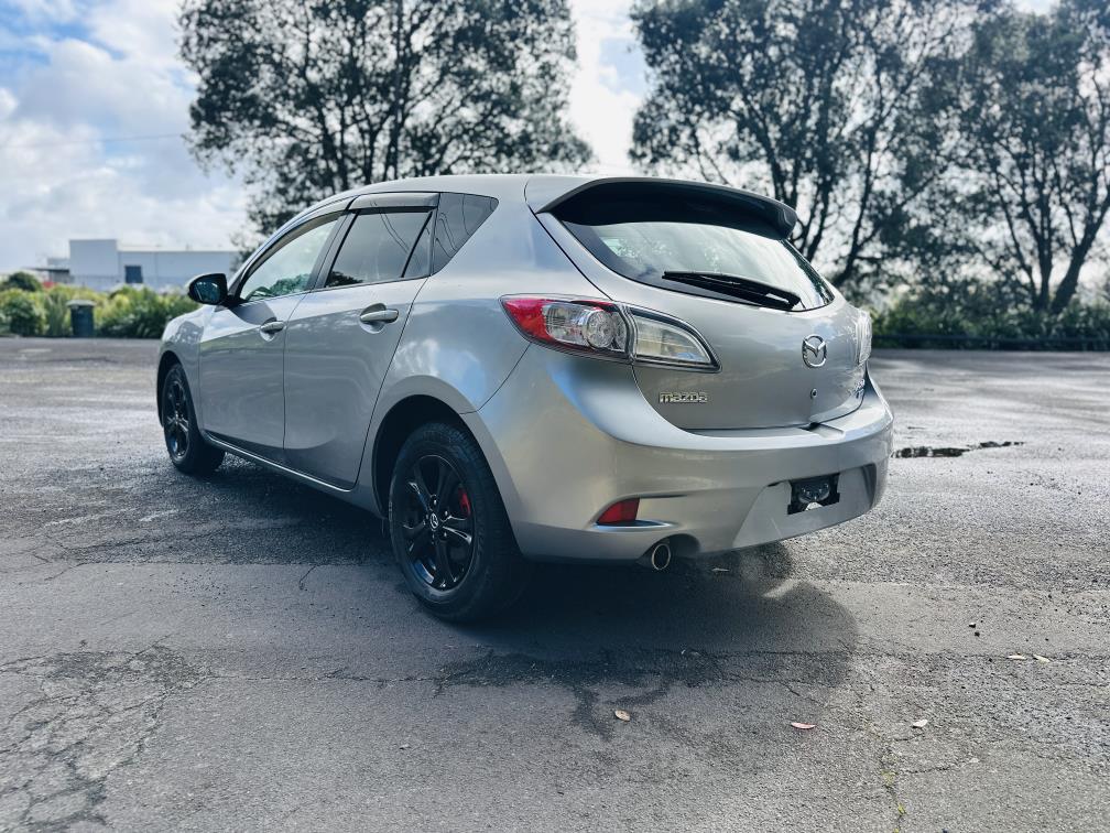 2013 Mazda Axela SPORTS !! SKYACTIVE ENGINE !! Hatchback Tiptronic, New Import, 2,000 cc, 46,350 km
