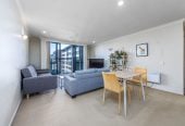 Triple Grammar school zone (AGS, AGGS, MAGS), 80m2 Freehold 2 beds 2 baths apartment with car park, 2M/160 Symonds Street, Grafton, Auckland