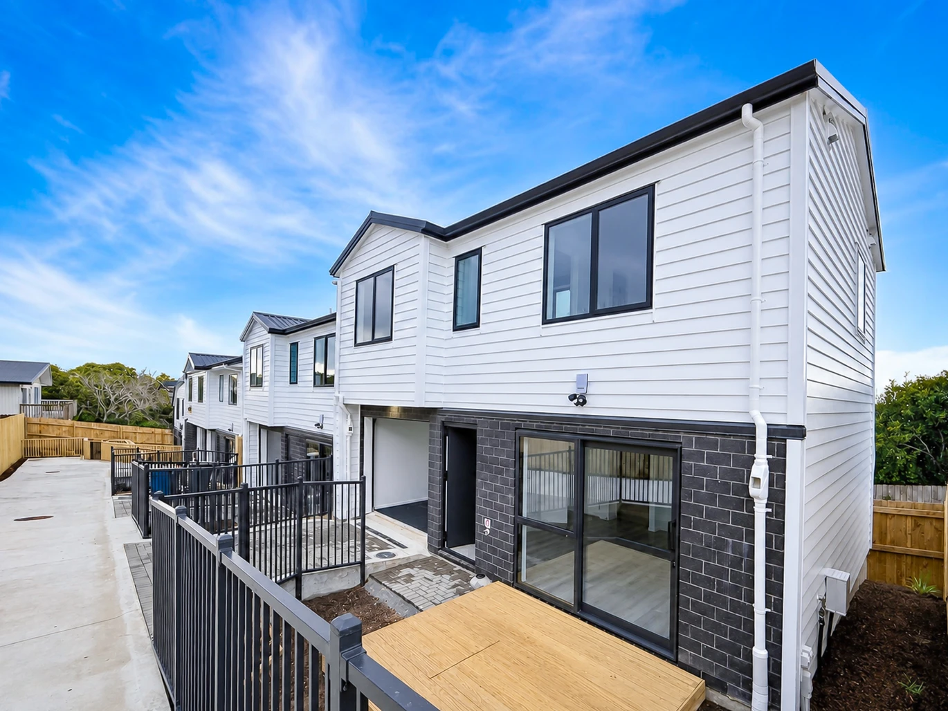 Brandnew 3 beds 2.5 baths duplex home with garage, Lot 3, 60 Colwill Road Massey, Auckland