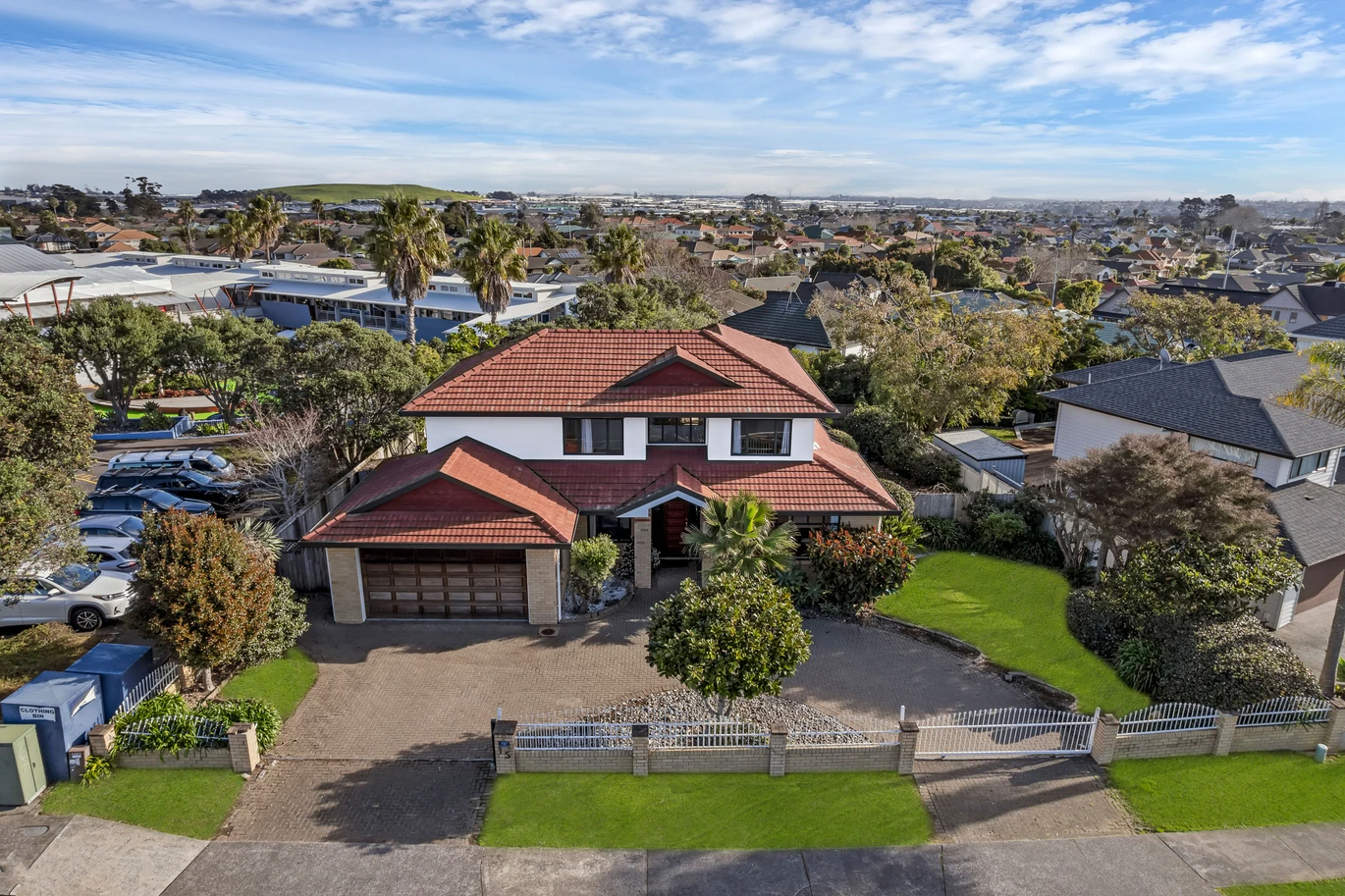 658m2 section, Renovated 3 bedrooms, 2 modern bathrooms, a huge family room and 2 additional utility rooms, 11 Hamill Road Otara, Auckland
