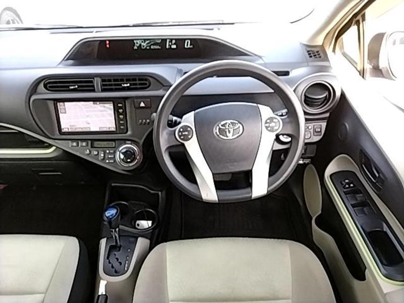 2014 Toyota Aqua TYPE G Hatchback Automatic, Hybrid, 1,500 cc, 103,000 km
