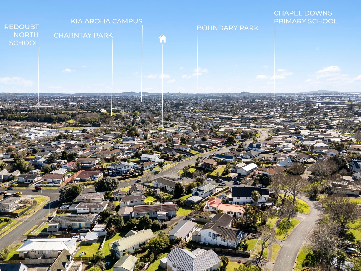 Must Sell, 856m2 section, 4 beds 2 baths house, a double basement garage and a separate double garage. 5 Rotoma Rise Clover Park, Auckland