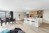 Owner cashing out, 472m2 section, Brick and tile 4 beds 2 baths house with double garage, 25 Dumas Place, Papakura, Auckland