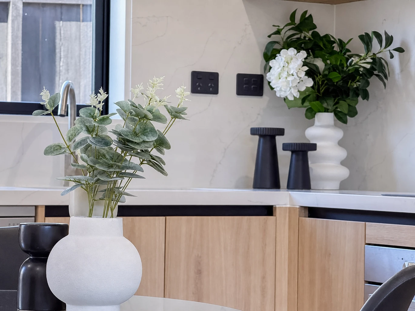 Must Sell, 10-year structural and weathertightness warranty, Brandnew freehold 2 beds + study or kids’ room 1.5 baths home with car park, Lot 2, 16 Geneva Place Blockhouse Bay, Auckland