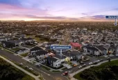 For rent, Ormiston School Zone, 4 beds 3.5 bath house with double garage, Available from 24th August,  68 Castlebane Drive, Flat Bush, Auckland