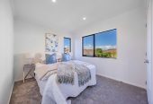 609m2 section, Home and income, Botany Downs Secondary College zone, 6 beds 3 baths house with double garage and 2 beds granny, Originally built by Spaceline Homes (Fletcher Homes), 373 Chapel Road, East Tamaki, Auckland