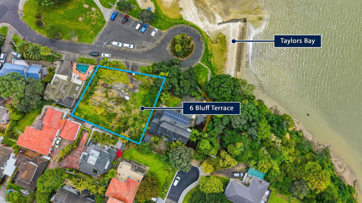 986m2 section with Sea Views, THE VENDOR IS CURRENTLY IN THE PROCESS OF OBTAINING A RESOURCE CONSENT for a four-lot subdivision with two vehicle crossings. 6 Bluff Terrace, Hillsborough, Auckland