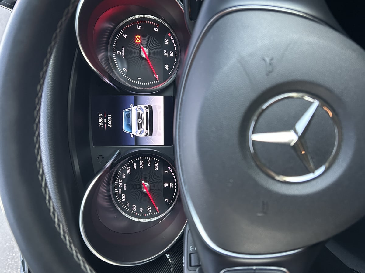 2017 Mercedes-Benz V220D 7-Seater | Luxury Diesel MPV