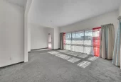 For rent, 2 beds 1 bath house with car parks, Available Now, 26 Atkinson Avenue, Otahuhu, Auckland