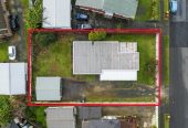 688m2 section, Renovated 3 beds 1 bath house, Double garage has been converted into two extra rooms, 32 Idlewild Avenue, Mangere, Auckland