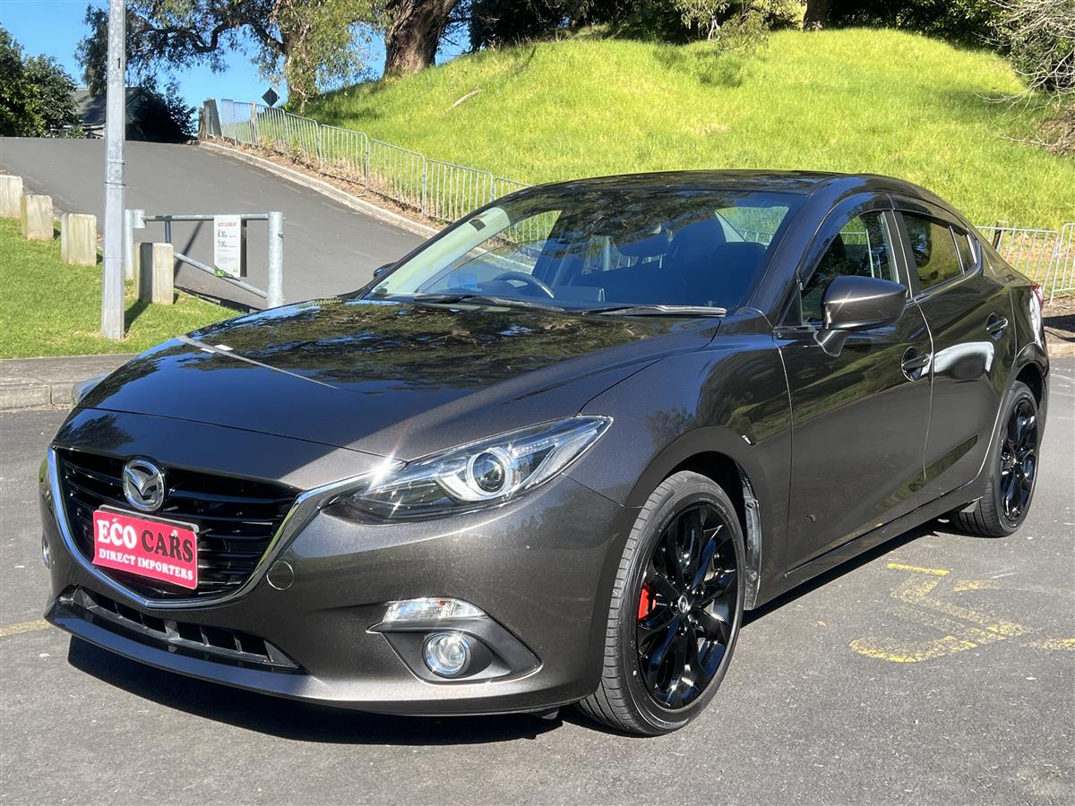 2014 Mazda Axela HIGH SPEC HUD LEATHER SEATS Sedan Automatic, Hybrid, 2,000 cc, 53,981 km